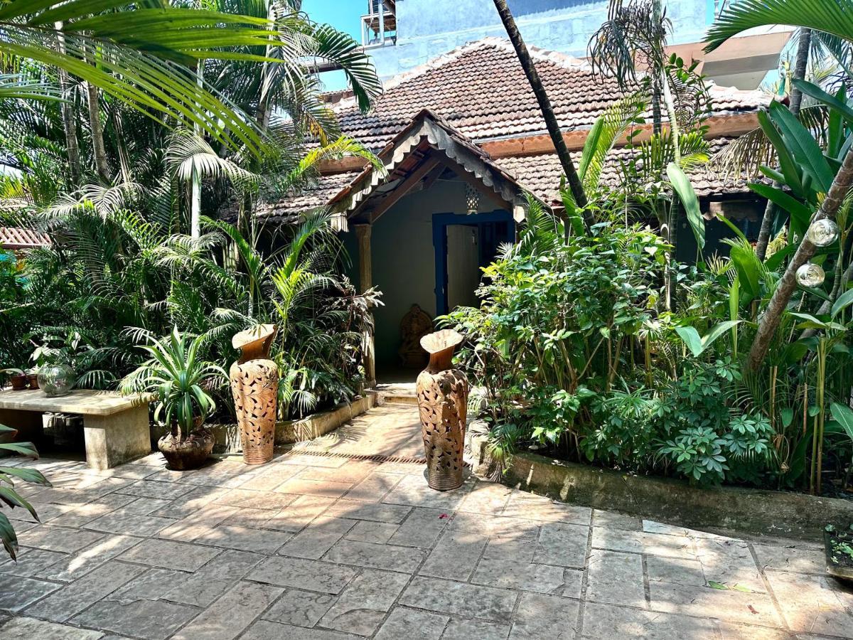 Casa Da Praia Bed & Breakfast Candolim Exterior photo